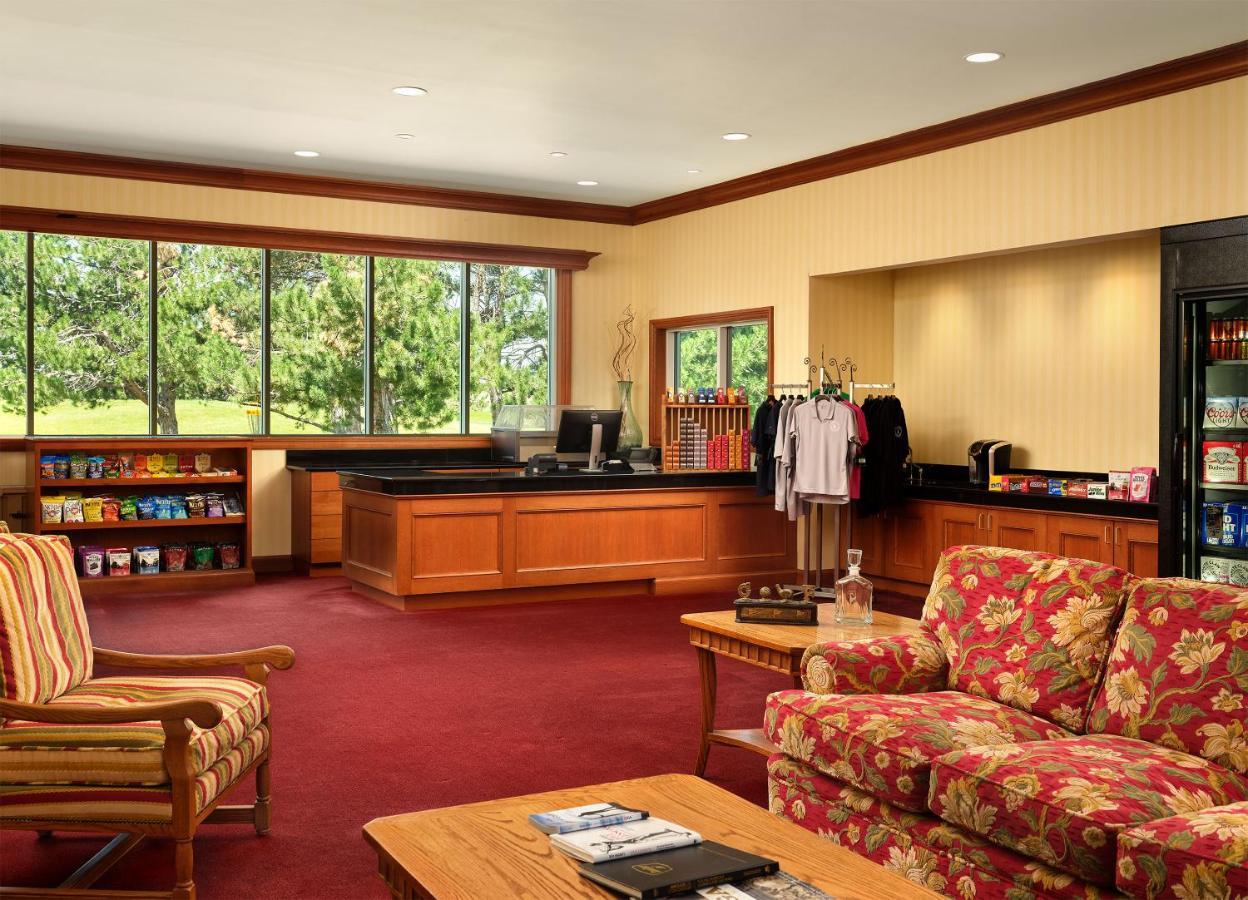 Little America Hotel&Resort Cheyenne Esterno foto