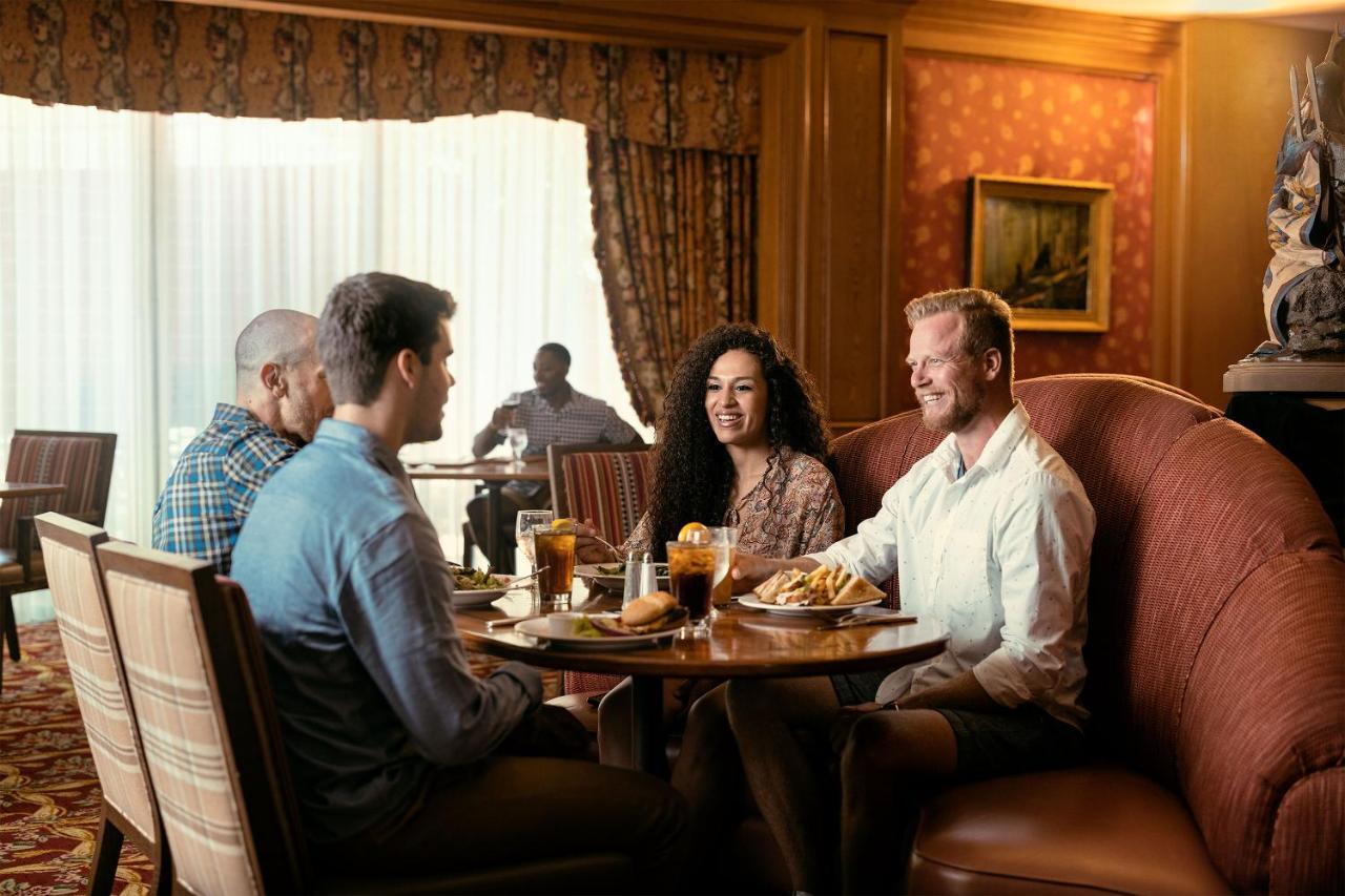 Little America Hotel&Resort Cheyenne Esterno foto