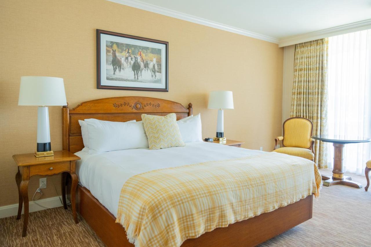 Little America Hotel&Resort Cheyenne Esterno foto
